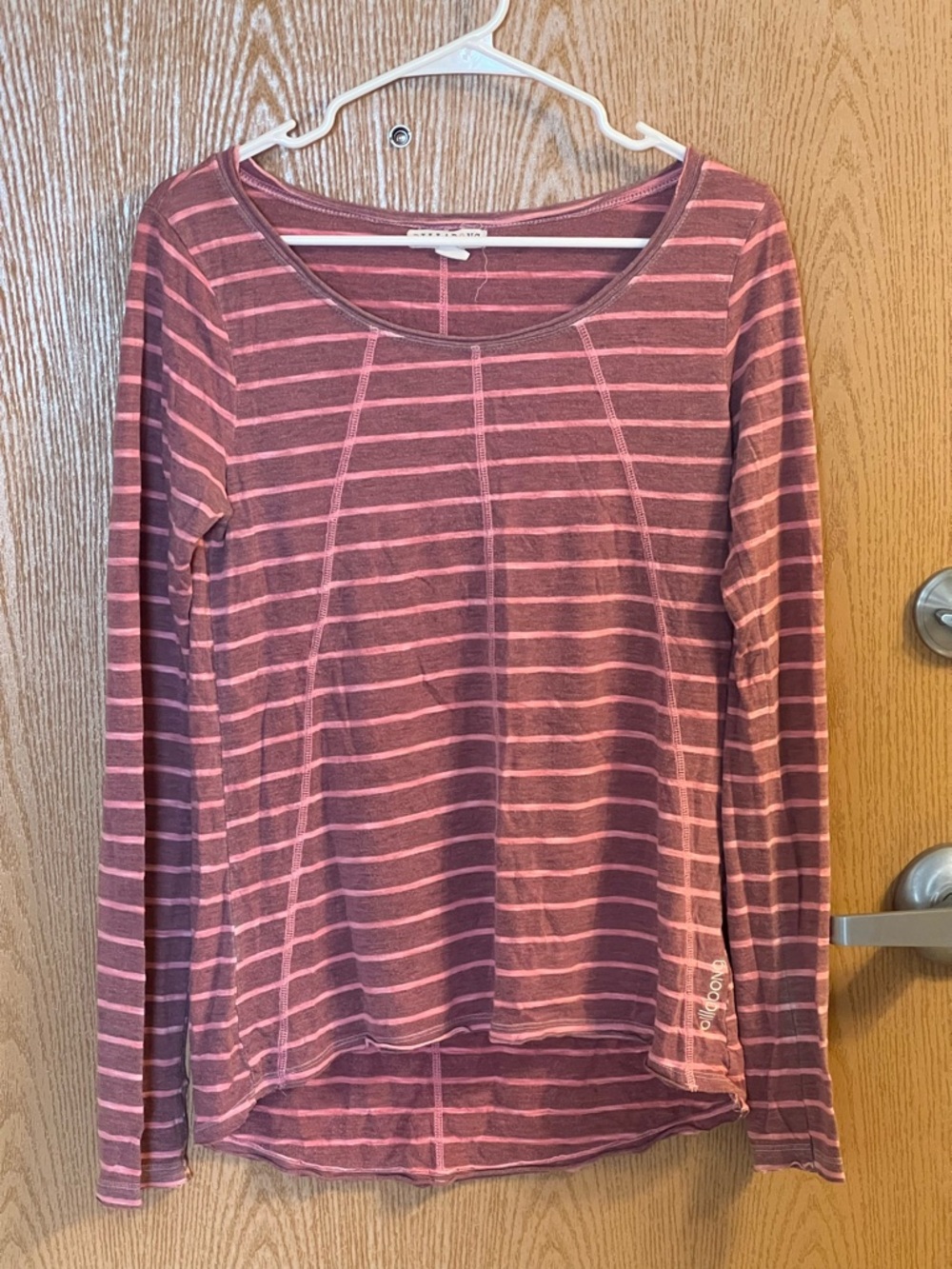 Billabong Mauve and Pink Striped Long-Sleeve Scoop Neck Top